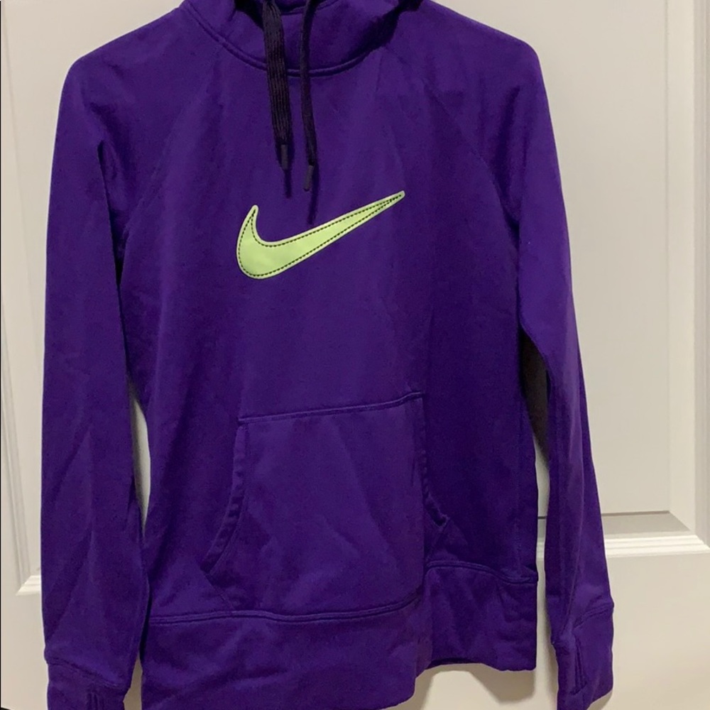 Nike sweatshirt